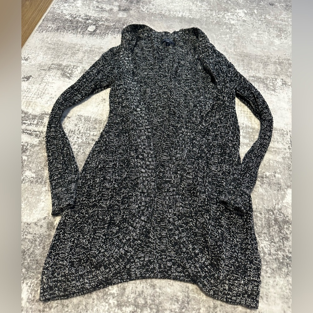 ❤️American Eagle Outfitters Monochrome Knit Cardigan❤️